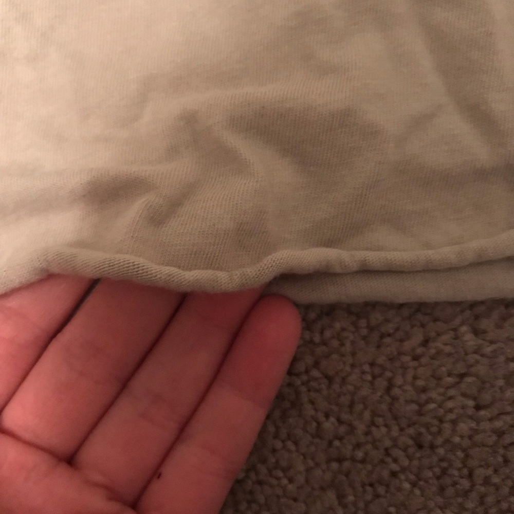 Basic Tee - Picture 4 of 4